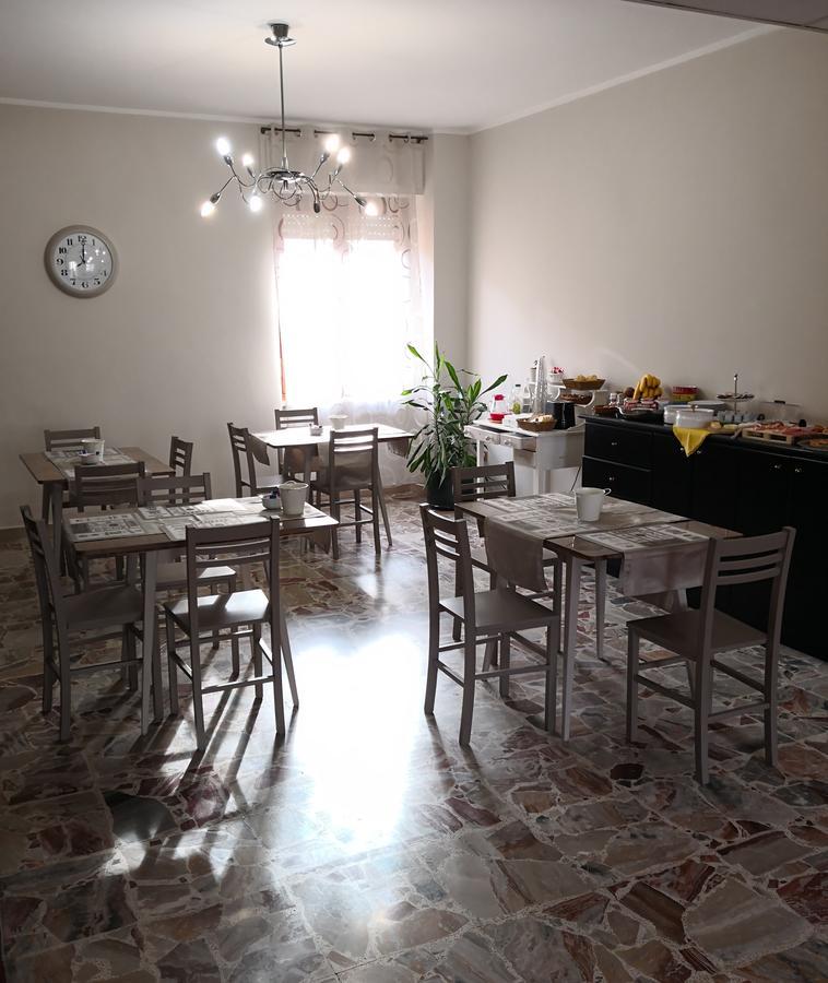 Hotel Doc Canelli Bagian luar foto