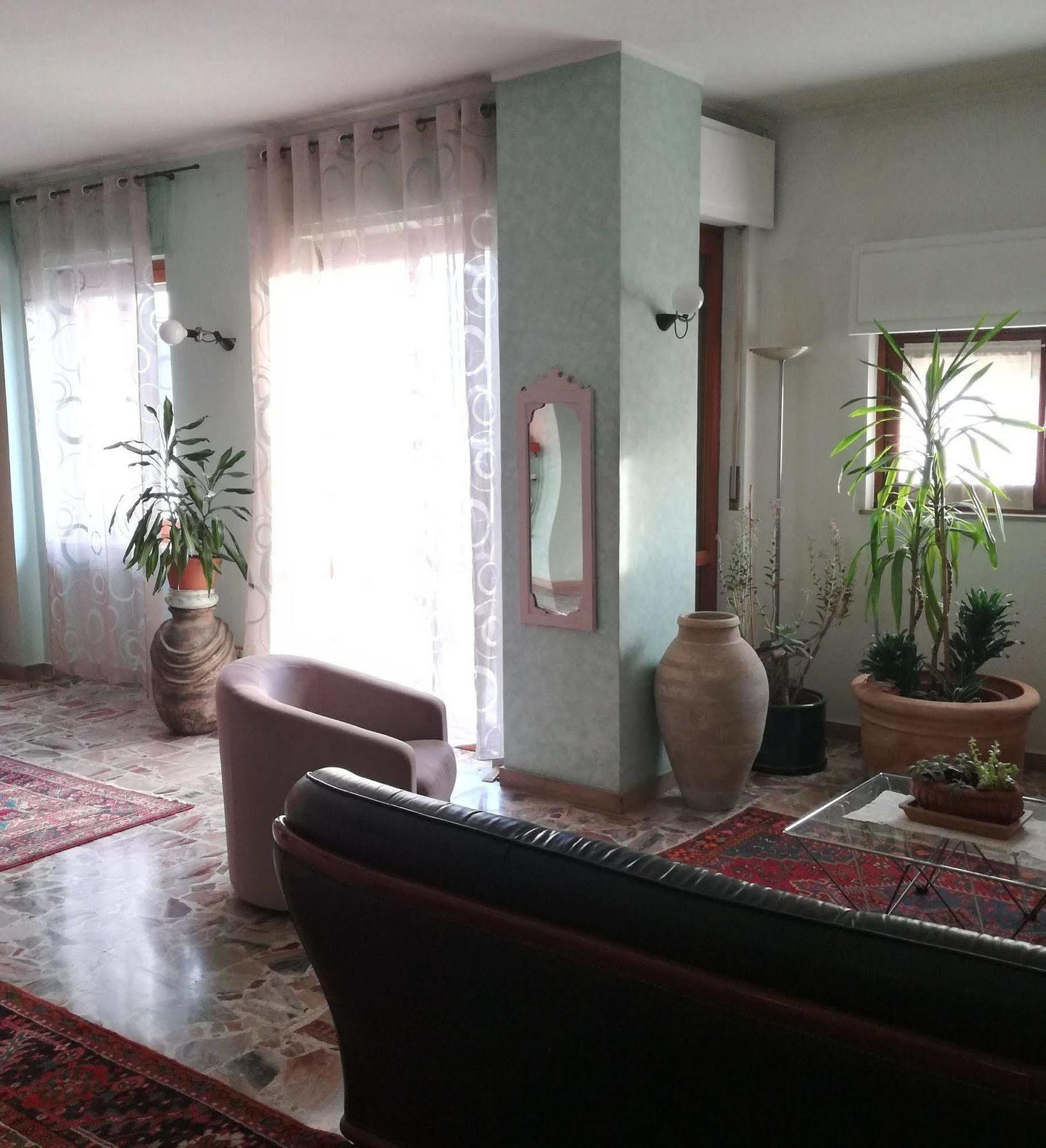 Hotel Doc Canelli Bagian luar foto