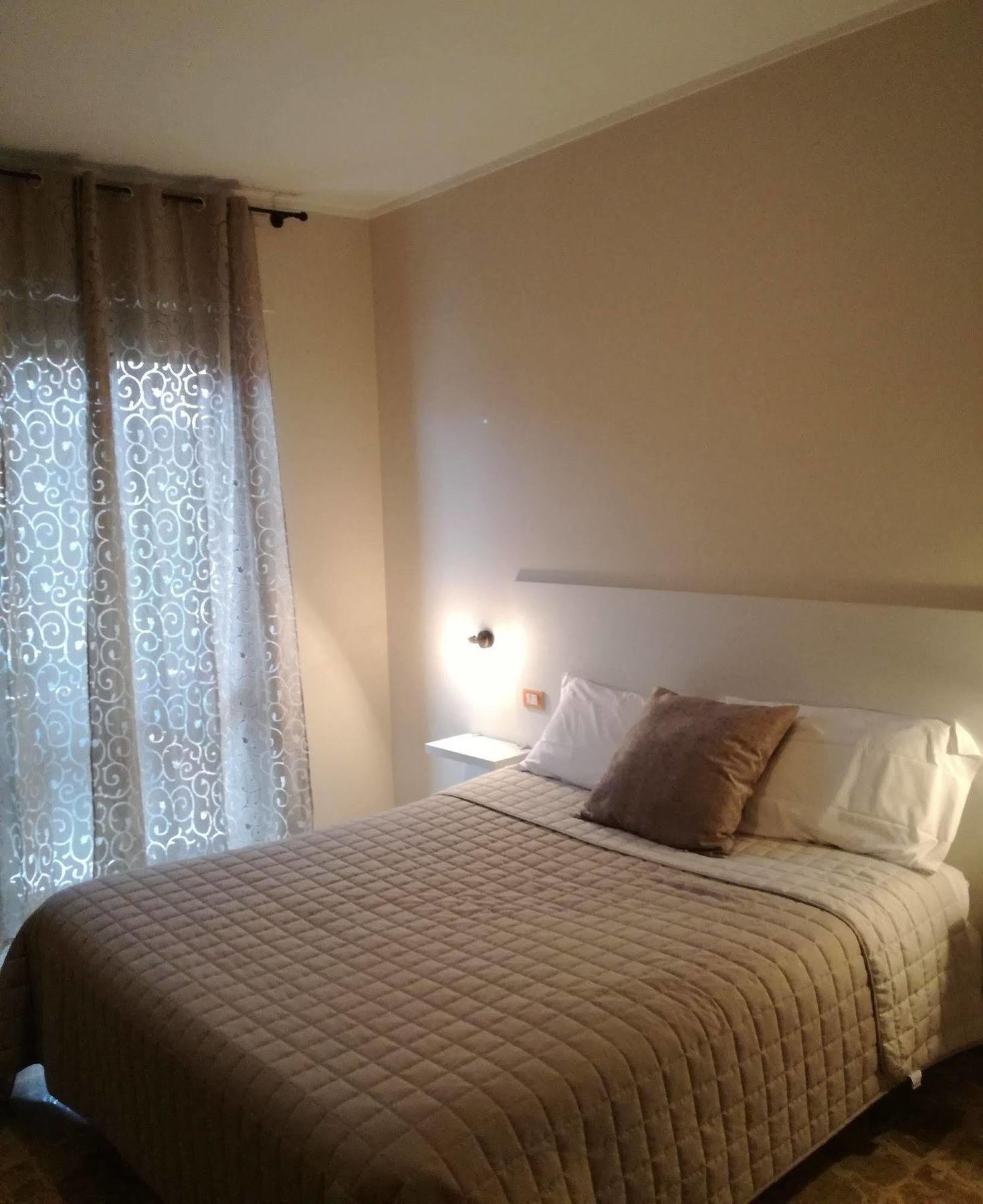 Hotel Doc Canelli Bagian luar foto