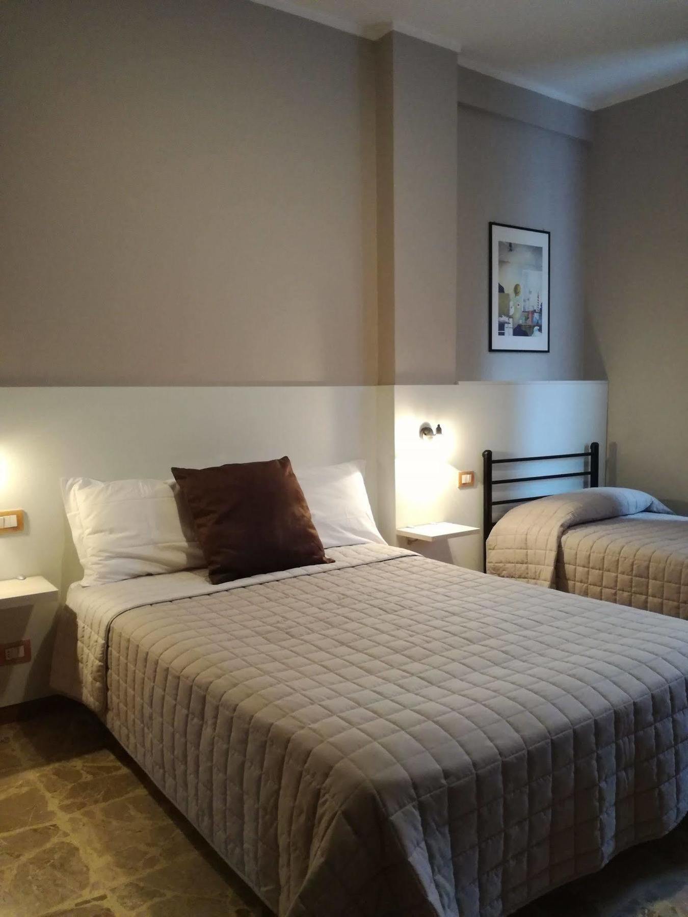 Hotel Doc Canelli Bagian luar foto