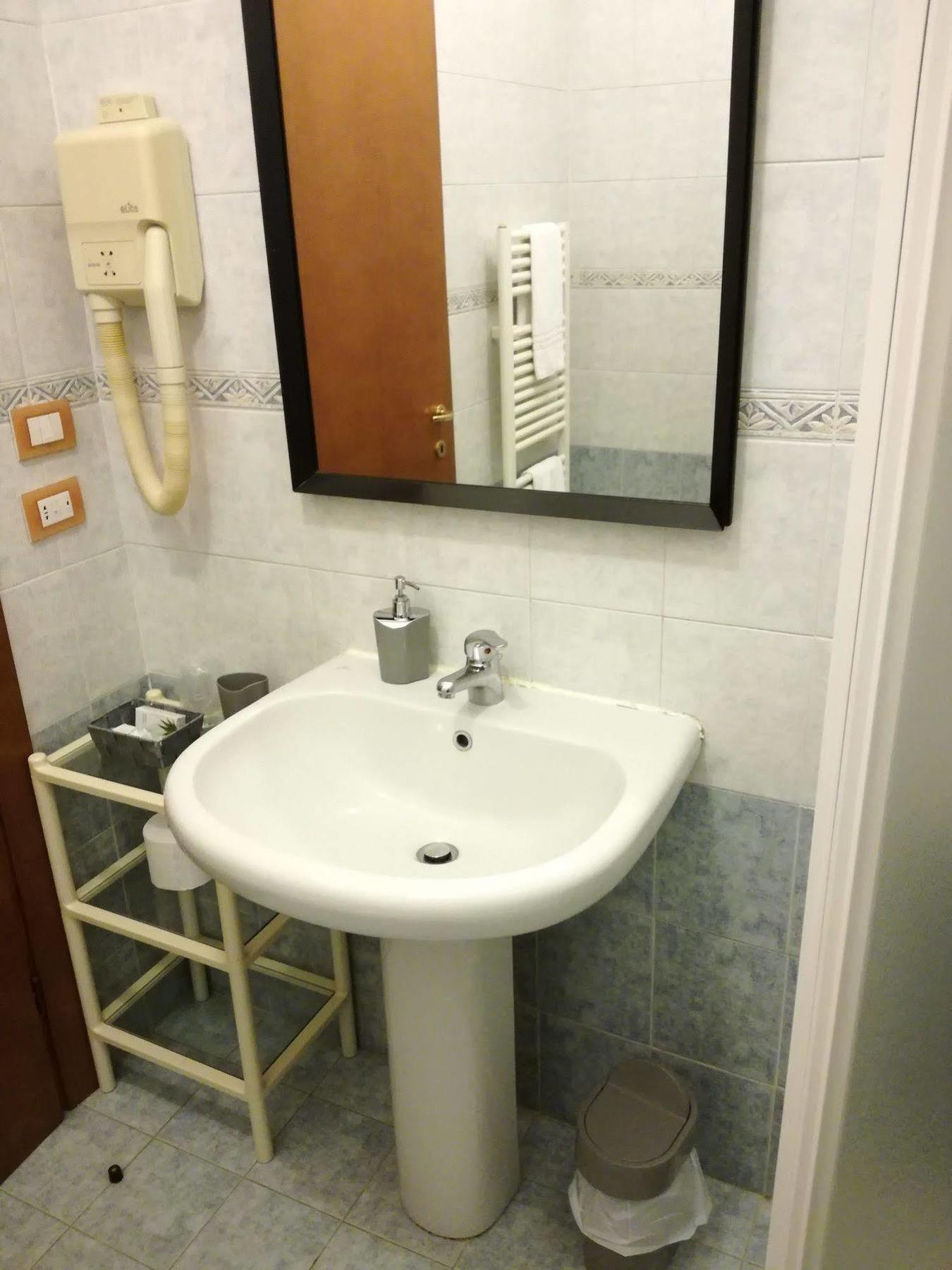 Hotel Doc Canelli Bagian luar foto