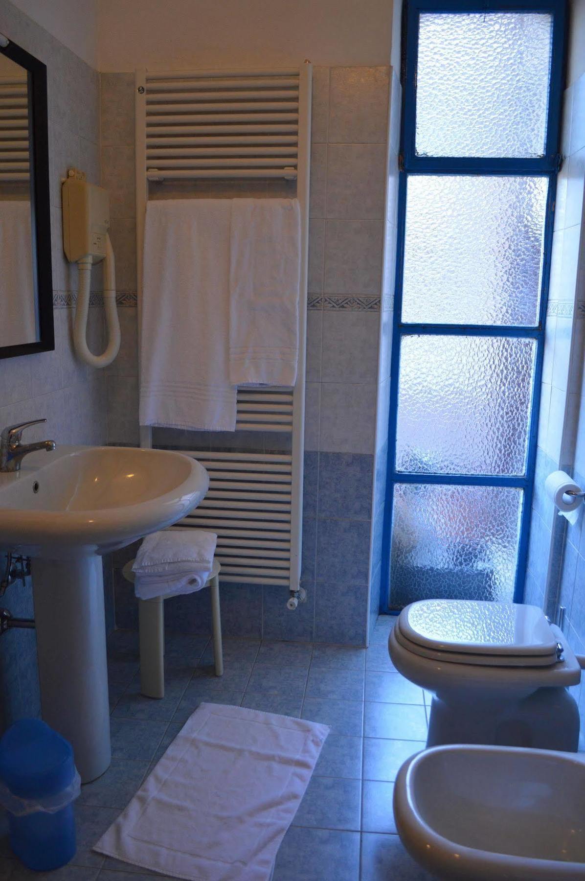Hotel Doc Canelli Bagian luar foto